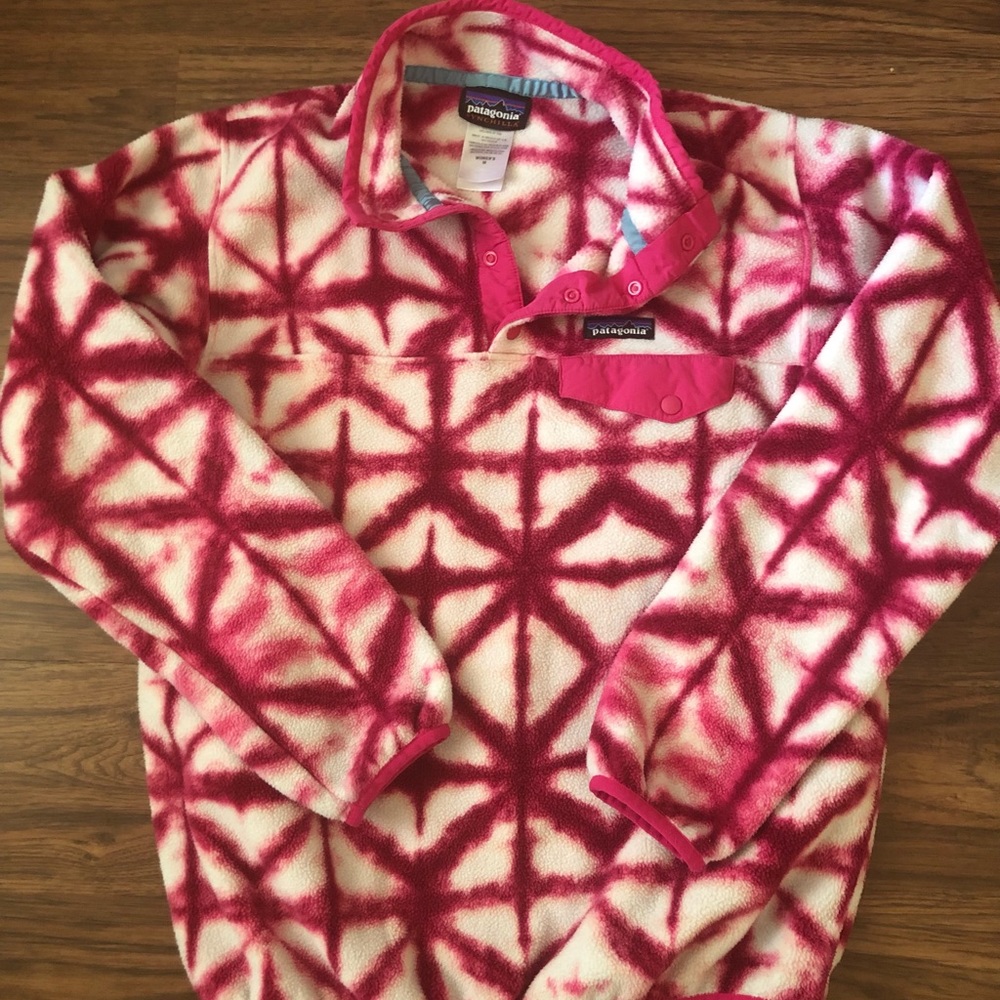 Hard to find, “Diamond dancer” print fleece.